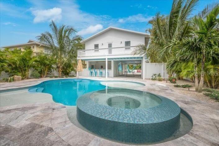 4 Bedroom | Once Upon A Beach | Luxury Vacation Rentals | Anna Maria  Island, Florida